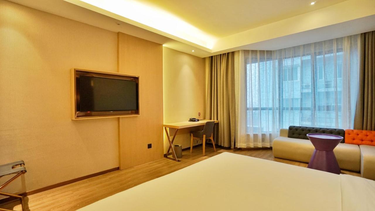 Ibis Styles Hangzhou Chaowang Road Hotel Экстерьер фото