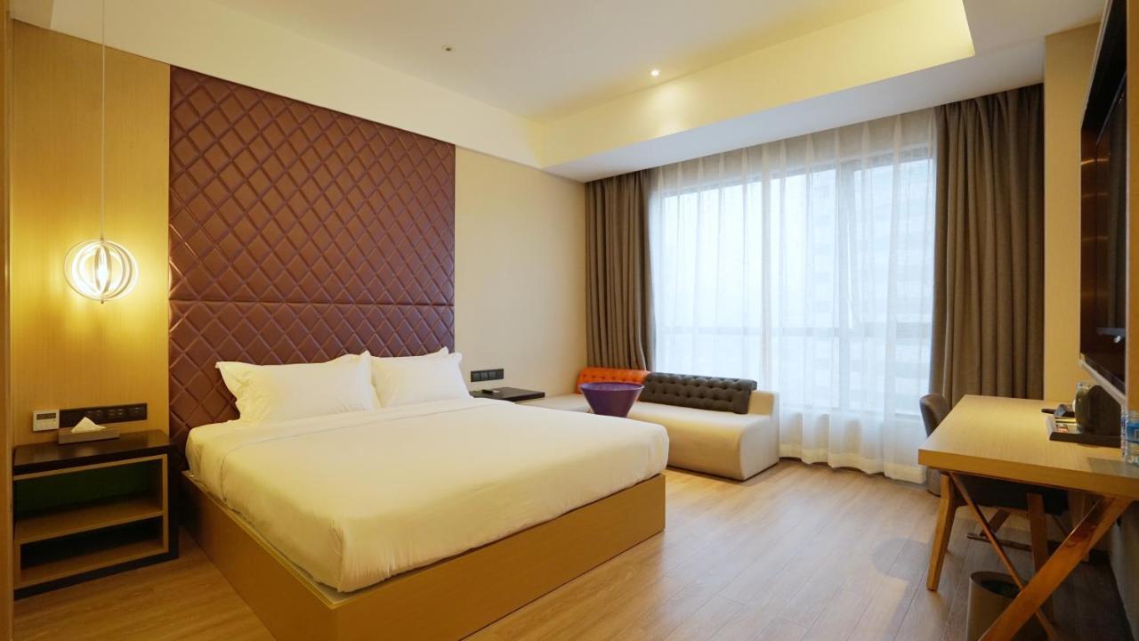 Ibis Styles Hangzhou Chaowang Road Hotel Экстерьер фото